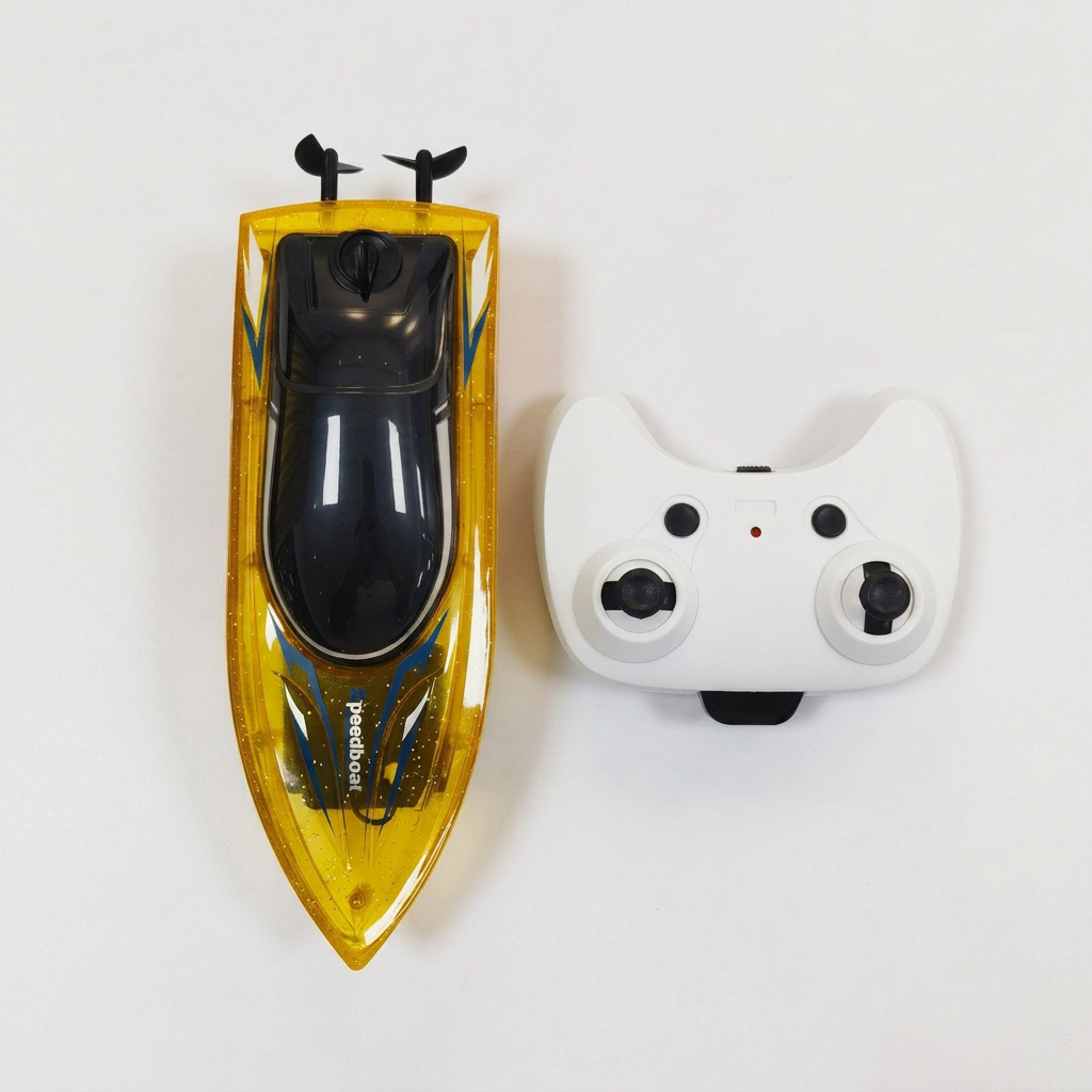 Electric Racing Boat for Fast Water Fun in Summer