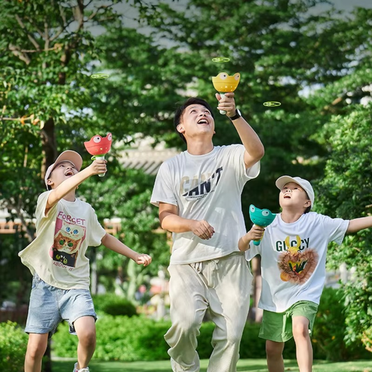 Flying propeller toy with string starter