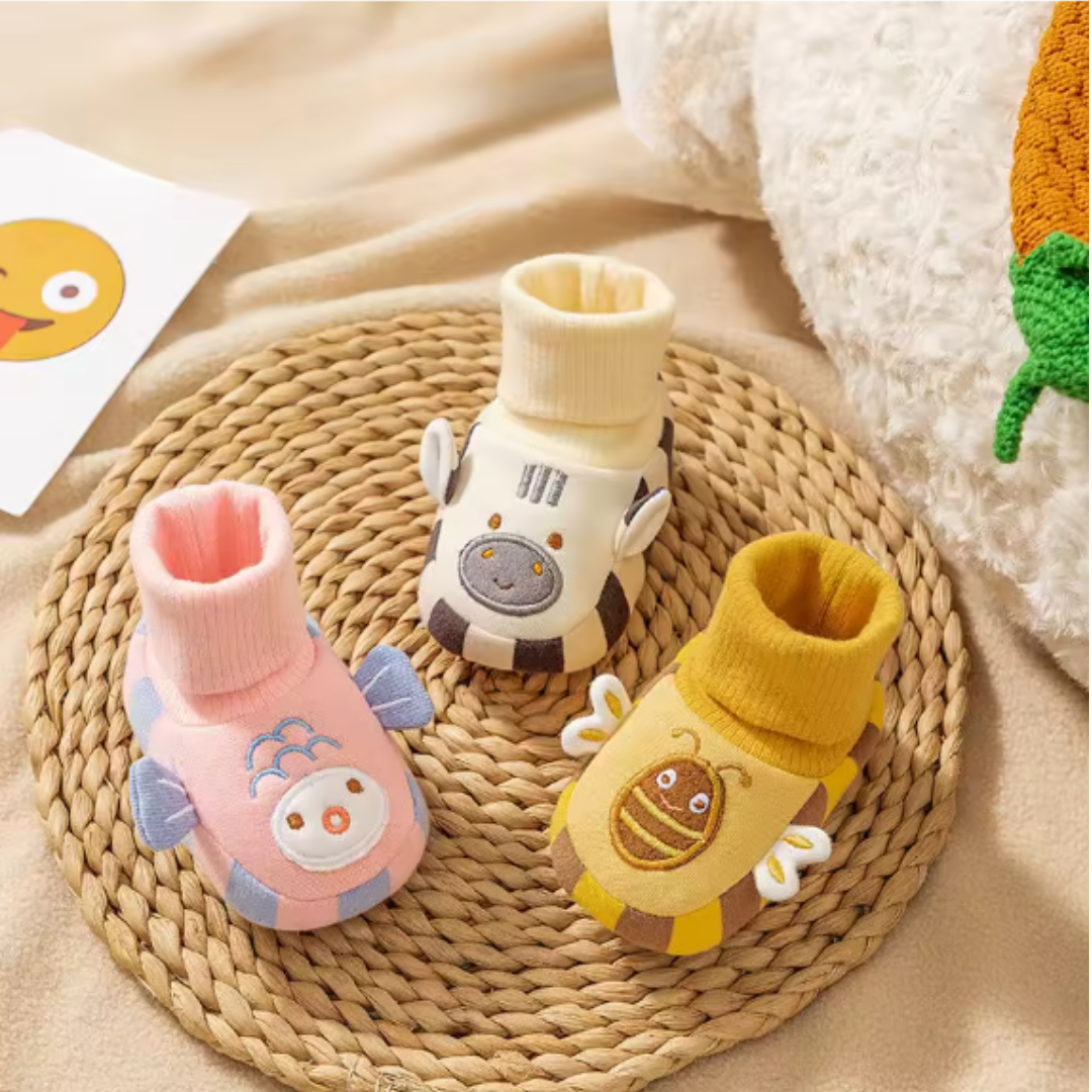 Cosy Baby Sock Shoes – Warm, Non-Slip & Comfortable